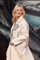 Celebrity Photo: Elle Fanning
1365x2048 840 kb
Viewed 4 times
@BestEyeCandy.com