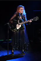 Celebrity Photo: Sabrina Carpenter
1271x1905   355 kb
Viewed 7 times
@BestEyeCandy.com