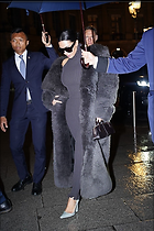 Celebrity Photo: Kimberly Kardashian
739x1108 507 kb
Viewed 1 time
@BestEyeCandy.com