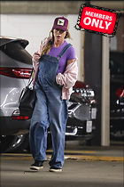 Celebrity Photo: Denise Richards
1665x2498 2.6 mb
Viewed 1 time
@BestEyeCandy.com