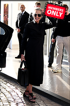 Celebrity Photo: Andie MacDowell
5504x8256 4.5 mb
Viewed 0 times
@BestEyeCandy.com