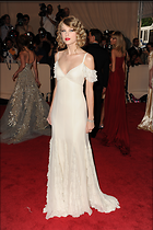 Celebrity Photo: Taylor Swift
2100x3156 1.4 mb
Viewed 3 times
@BestEyeCandy.com