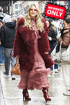 Celebrity Photo: Heidi Klum
2355x3500 2.9 mb
Viewed 1 time
@BestEyeCandy.com