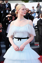 Celebrity Photo: Elle Fanning
1366x2048 699 kb
Viewed 4 times
@BestEyeCandy.com