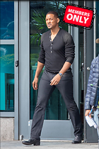 Celebrity Photo: Will Smith
2333x3500 2.4 mb
Viewed 0 times
@BestEyeCandy.com