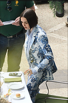 Lily Collins filming a Lunch Scene for Emily in Paris in- Rome 05-08-2025
1200x1804 294 kb
Viewed 5 times
@BestEyeCandy.com