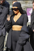Celebrity Photo: Kimberly Kardashian
1746x2619 1.4 mb
Viewed 6 times
@BestEyeCandy.com