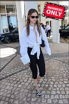 Celebrity Photo: Barbara Palvin
3471x5206 3.4 mb
Viewed 1 time
@BestEyeCandy.com