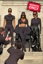 Celebrity Photo: Kimberly Kardashian
2200x3300 2.3 mb
Viewed 0 times
@BestEyeCandy.com