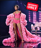 Celebrity Photo: Gigi Hadid
3424x4042 3.1 mb
Viewed 0 times
@BestEyeCandy.com