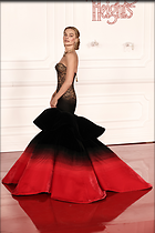 Celebrity Photo: Margot Robbie
3891x5836 1.2 mb
Viewed 9 times
@BestEyeCandy.com