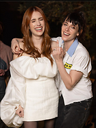 Celebrity Photo: Emma Roberts
1200x1600 171 kb
Viewed 5 times
@BestEyeCandy.com