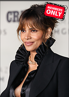 Celebrity Photo: Halle Berry
2499x3499 1.9 mb
Viewed 0 times
@BestEyeCandy.com