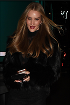 Celebrity Photo: Rosie Huntington-Whiteley
3712x5568 577 kb
Viewed 20 times
@BestEyeCandy.com
