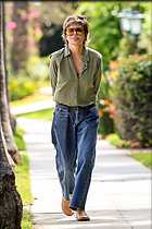 Celebrity Photo: Lisa Rinna
1688x2532 1.3 mb
Viewed 12 times
@BestEyeCandy.com