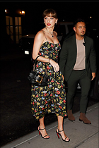 Celebrity Photo: Taylor Swift
667x1000 103 kb
Viewed 13 times
@BestEyeCandy.com