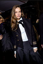 Celebrity Photo: Barbara Palvin
1200x1800 180 kb
Viewed 3 times
@BestEyeCandy.com