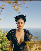 Celebrity Photo: Selena Gomez
1440x1800 182 kb
Viewed 14 times
@BestEyeCandy.com