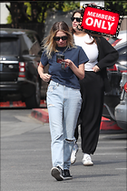 Celebrity Photo: Ashley Benson
1909x2866 1.7 mb
Viewed 0 times
@BestEyeCandy.com
