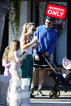 Celebrity Photo: Hilary Duff
2333x3500 2.9 mb
Viewed 0 times
@BestEyeCandy.com
