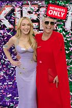 Celebrity Photo: Lindsay Lohan
2667x4000 1.9 mb
Viewed 0 times
@BestEyeCandy.com
