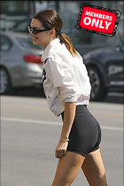 Kendall Jenner candids At Croft Alley restaurant in West 05.03..20.2020
2200x3300 1.7 mb
Viewed 1 time
@BestEyeCandy.com