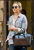 Celebrity Photo: Demi Lovato
1045x1500 947 kb
Viewed 7 times
@BestEyeCandy.com