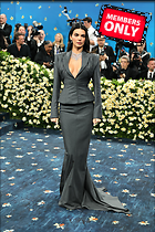 Celebrity Photo: Kendall Jenner
3934x5901 4.6 mb
Viewed 0 times
@BestEyeCandy.com