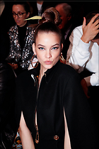Barbara Palvin attends the Versace fashion show in Milan Italy 21.02..20.2020
1200x1800 777 kb
Viewed 7 times
@BestEyeCandy.com