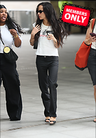 Celebrity Photo: Zoe Kravitz
2442x3499 2.2 mb
Viewed 0 times
@BestEyeCandy.com