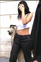 Celebrity Photo: Kylie Jenner
1618x2427 1.2 mb
Viewed 10 times
@BestEyeCandy.com
