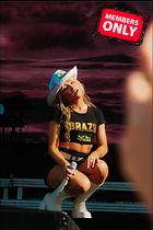 Celebrity Photo: Sabrina Carpenter
3648x5472   3.2 mb
Viewed 2 times
@BestEyeCandy.com