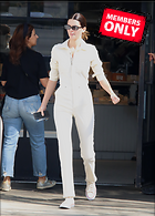 Celebrity Photo: Kendall Jenner
2041x2847 1.5 mb
Viewed 0 times
@BestEyeCandy.com