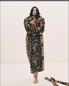 Celebrity Photo: Kylie Jenner
1280x1599 138 kb
Viewed 8 times
@BestEyeCandy.com