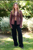 Celebrity Photo: Olivia Holt
1365x2048 1.1 mb
Viewed 10 times
@BestEyeCandy.com