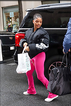 Celebrity Photo: Halle Bailey
1280x1921 366 kb
Viewed 6 times
@BestEyeCandy.com