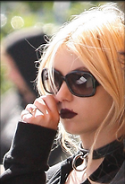 Celebrity Photo: Taylor Momsen
1062x1553 161 kb
Viewed 5 times
@BestEyeCandy.com