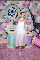 Celebrity Photo: Annasophia Robb
1280x1920 430 kb
Viewed 10 times
@BestEyeCandy.com