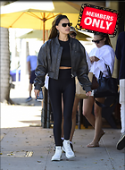 Brooks Nader leggings enjoys a sunny family lunch with her sisters in Beverly Hills 16.09..20.2024
3228x4382 1.6 mb
Viewed 1 time
@BestEyeCandy.com