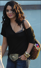 Celebrity Photo: Vanessa Hudgens
1312x2160 688 kb
Viewed 5 times
@BestEyeCandy.com