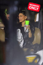 Celebrity Photo: Hailey Baldwin
2200x3300 2.2 mb
Viewed 1 time
@BestEyeCandy.com
