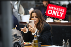 Celebrity Photo: Eva Longoria
3500x2333 3.0 mb
Viewed 0 times
@BestEyeCandy.com