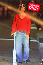 Celebrity Photo: Halle Berry
1633x2449 2.4 mb
Viewed 0 times
@BestEyeCandy.com