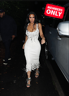 Celebrity Photo: Kimberly Kardashian
2150x3000 2.3 mb
Viewed 0 times
@BestEyeCandy.com