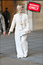 Celebrity Photo: Elle Fanning
2200x3344 1.5 mb
Viewed 0 times
@BestEyeCandy.com