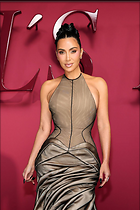 Celebrity Photo: Kimberly Kardashian
1200x1801 185 kb
Viewed 8 times
@BestEyeCandy.com