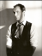 Celebrity Photo: Jude Law
1594x2098 1.4 mb
Viewed 3 times
@BestEyeCandy.com