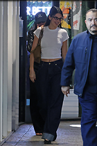 Celebrity Photo: Kendall Jenner
22 Photos
Photoset #708376
@BestEyeCandy.com