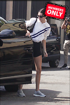 Celebrity Photo: Kendall Jenner
2200x3300 2.3 mb
Viewed 1 time
@BestEyeCandy.com