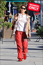 Celebrity Photo: Lori Loughlin
1582x2372 1.5 mb
Viewed 0 times
@BestEyeCandy.com